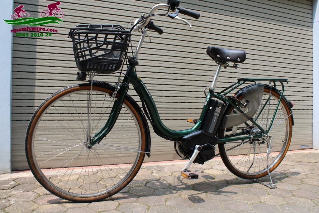 Xe đạp điện Nhật Yamaha natura màu xanh rêu 3